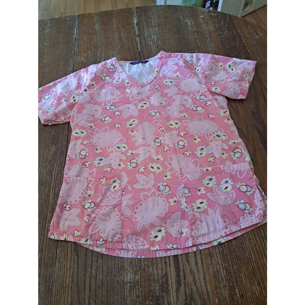 Med Nu Dimension Stretch Pink Floral Short Sleeve VNeck Scrub Top Shirt Pockets